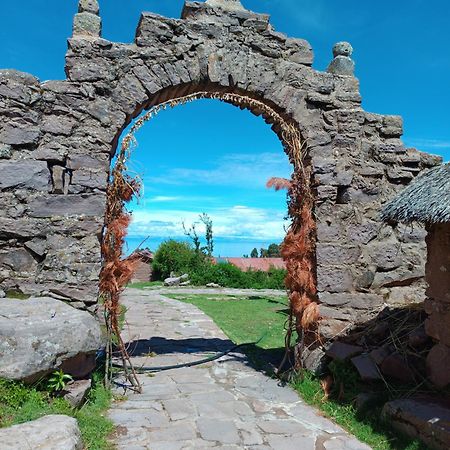 Taquile Familia Celso 호텔 Huillanopampa 외부 사진